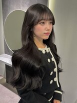 バレットプラス 銀座(VALETTE+)&nbsp;小顔抜群の顔まわりカットにゆるふわウェーブ