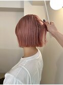 ピンクベージュ ボブカット
