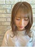 透明感オリーブベージュ