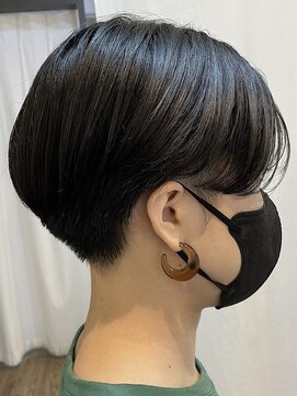 アオゾラヘアー フジサキグウ(AOZORA HAIR FUJISAKIGU) カリアゲハンサム 刈り上げ 2ブロック 黒髪ショート 前髪あり
