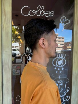 ルムーン(roomoon) センター分け×メンズカットで爽やかに