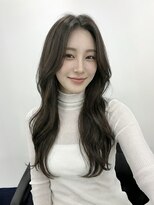 プラス ファースト ヘア(Plus 1st)&nbsp;レイヤーカット×アッシュグレージュ