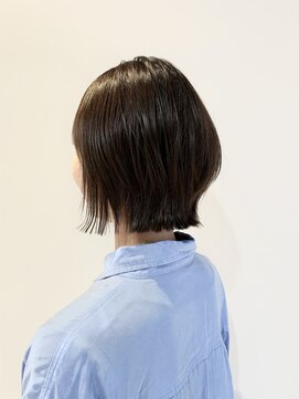 ペスカケイクリエイティブ(PESCA K-CREATIVE) 透け感ダークアッシュボブ