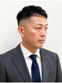 ツーブロックスキンフェードバーバースタイル清潔感束感ショート