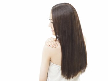 インパクト ヘアー(IMPACT hair)の写真/【東広島/西条】1人1人の髪質やクセを見極め、的確な施術◎クセの出やすい時期もまとまるストレートに♪