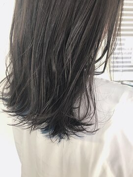 キッカワイズブランド(CHICCA Y's BRAND) インナーカラー×ダークブラウン