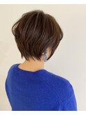 ショートボブ
