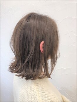 エミュ(emu)の写真/プレミアトリートメントや美髪ヘアエステなどemuオリジナルトリートメントでツヤのあるサラサラな美髪へ♪