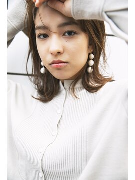 ジジ フィーカ 佐野(Gigi fika) ミディアムボブ