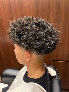 ヒロギンザ 五反田店(HIRO GINZA) バーバーカジュアルフェード