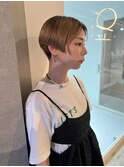 エッジの効いたショート【担当　高橋賢吾】