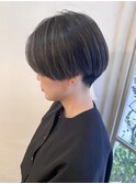 まるみマッシュショート暗めカラーのコントラストハイライト