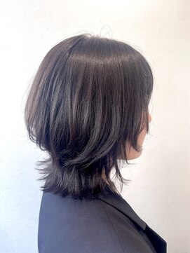 グロウ レランテ(GLOW lelante) ふんわりくびれウルフ/レイヤー【Saki】