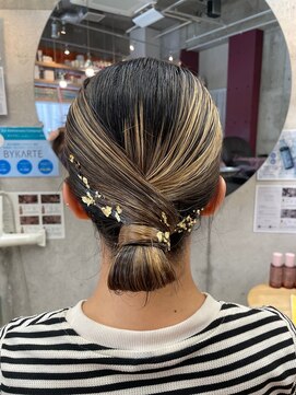 コージー(Kozy) 結婚式お呼ばれへアレンジ/タイトアレンジ/タイトシニヨン