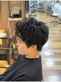カット×スパイキーパーマ