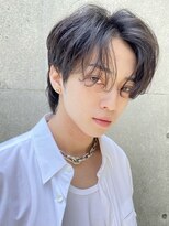 オグジュアリー 表参道(aux.) スーツ短髪ツーブロック束感モテる黒髪シークレットパーマ流行