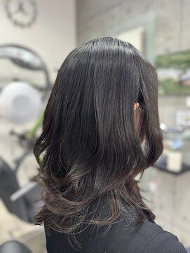 ラトゥリップ(La Tulipe) レイヤースタイル