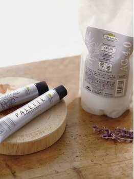 バレル(Barrel)の写真/世界初オーガニック認証機関認証取得ヴィラロドラ取扱い店！繰り返し染めても艶やかな髪に。