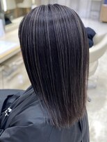 シャルムバイケンジ(Charm.by KENJE)&nbsp;細めハイライトバレイヤージュ白髪ぼかし海外レイヤー東京銀座