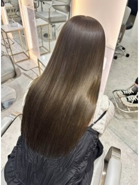 ジーナエス 札幌(Zina S) オリーブベージュ