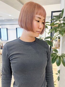 エミス バイ メルト 吉祥寺(emis by melt) 【吉田江梨】ミニマルボブ暖色ベージュブリーチペールオレンジ