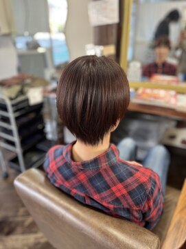 アート(art) 乾かすだけでまとまる丸みショ－トヘア