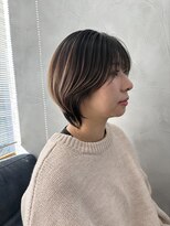 ワク(WAKU)&nbsp;【WAKU】大人ショート・白髪ぼかしハイライト