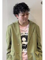 ボーイミーツガール(boy meets girl) 強すぎないカール感で作る抜け感カーリーマッシュ