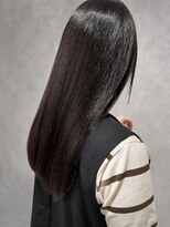 リア トーキョー(Lia TOKYO)&nbsp;【工藤武士】地毛風ベージュで魅せる大人艶ロング美髪ストレート