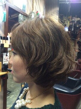 オーバーキャプテンネイキッド(OVER CAPTAIN NAKED) 大人かわいいマーメイドヘア