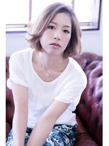 ブリック(BRICK)&nbsp;毛先遊ばせボブ