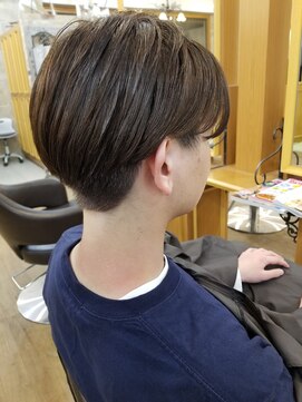 ルークス 中央林間(LOOOKS) 7:3パート 刈上げ タイトショート