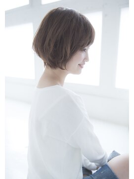 ラ フォルム(La forme) 大人ナチュラル小顔ショート