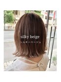 【silky beige】