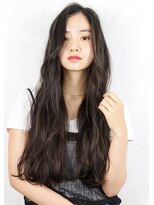 ラミ(L'ami)&nbsp;☆グレージュ ＆ 毛束感 ☆ 外国人風ひし形シルエットスタイル☆