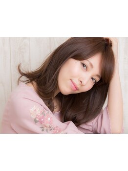 大人女子に人気☆落ち着いた雰囲気の店内とベテランスタイリストの安定感でリピーター続出！