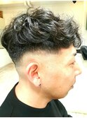 オトナ男子のふわふわパーマ