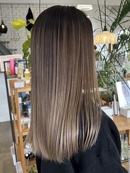 クリーム(Cream)の写真/白髪染めからブリーチカラーまで幅広くこなすオールマイティーサロン☆カウンセリング重視で満足度◎