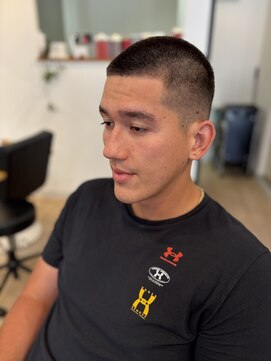 フリー(Free) ボウズフェード【平塚・秦野・二宮・小田原・茅ヶ崎】