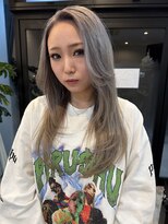 ウル(uLu.)&nbsp;韓国ヘア/レイヤースタイル/レイヤーカット/グレージュ/20代人気