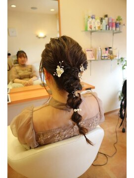 ハーモニー(Harmony) キュートなヘアーセット