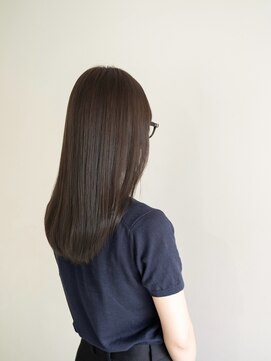 ネイヴィル(navile) 【酸性ストレート×ローレイヤー】