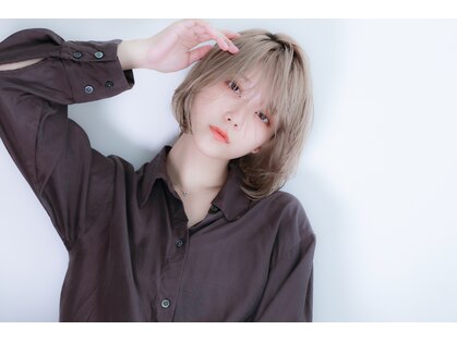 メノン(Menon)の写真