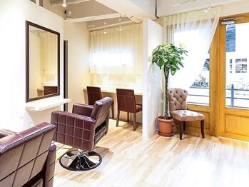 アイビー ヴィラ(IVY villa)の写真/3席の少人数サロンで、プライベート&落ち着いた空間でのくつろぎ感◎