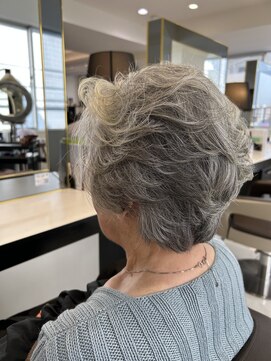 アッシュ 青葉台店(Ash) カットパーマ