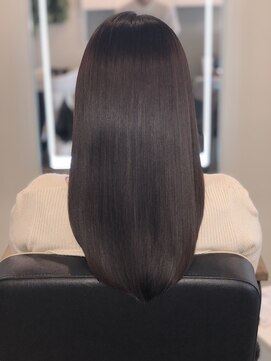 アールサロン アオヤマ(Rr SALON AOYAMA) プラチナミネコラストレート