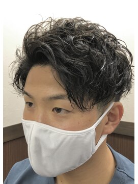 アマンビューティーリゾート 無造作パーマ×アップバング