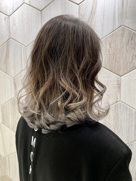 ビューティドレッセヤマノ 池袋パルコ(Beauty Dresse YAMANO) 【白髪ぼかし】グラデーションカラー