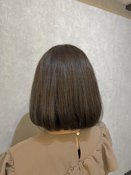 ウィスプ 赤羽店(wisp) アッシュ艶ボブ