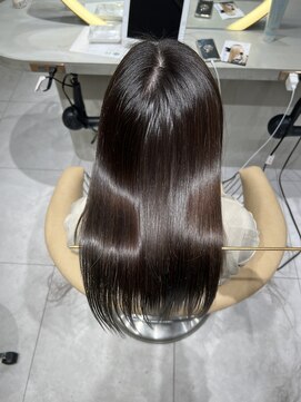 ロンドメリア 天神大名店(Lond Melia) ★くびレイヤーエモージュインナーグレージュ前髪ピンクベージュ